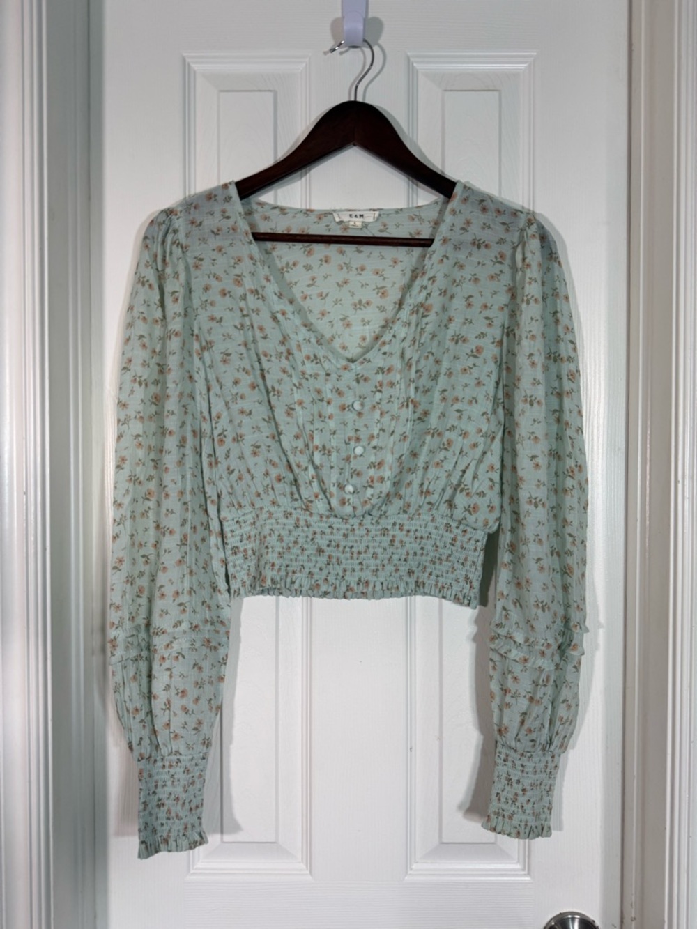 E & M Floral Smocked Waist Cropped Blouse Mint Green Size L